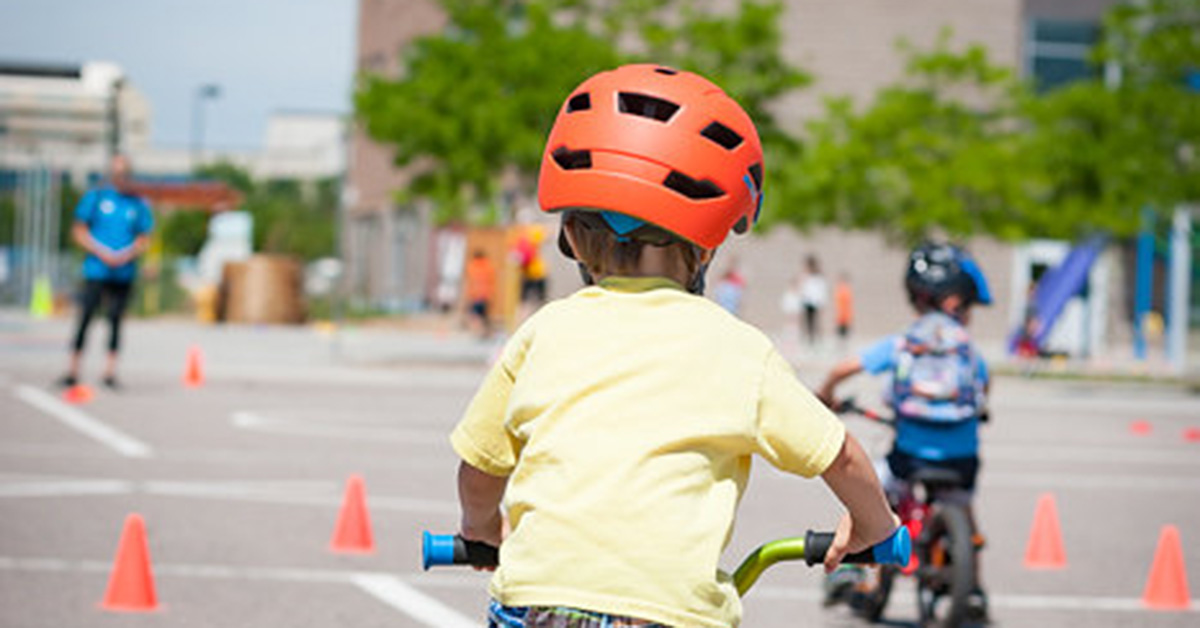 retention-system-at-theback-of-helmet